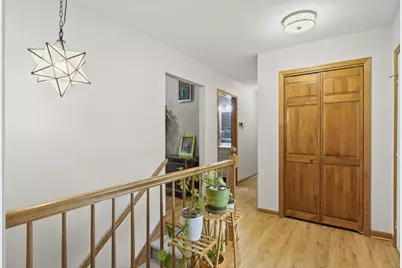 516 Woodvale Drive, DeForest, WI 53532 - Photo 5