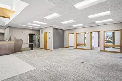 550 Broadway Drive, Sun Prairie, WI 53590 - Photo 5