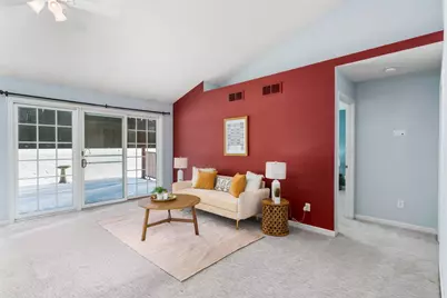 3155 Selkirk Drive, Sun Prairie, WI 53590 - Photo 3