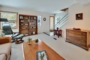 5745 Bittersweet Pl, Madison, WI 53705 - Photo 7