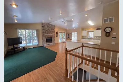 N6333 Suburban Heights Road, Pardeeville, WI 53954 - Photo 15