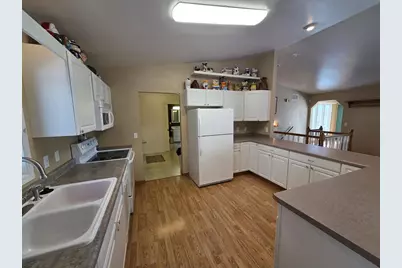 N6333 Suburban Heights Road, Pardeeville, WI 53954 - Photo 9