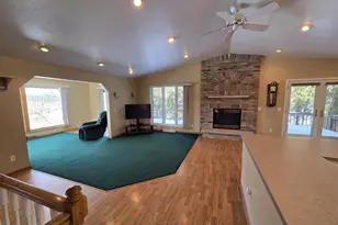 N6333 Suburban Heights Rd, Pardeeville, WI 53954 - Photo 17