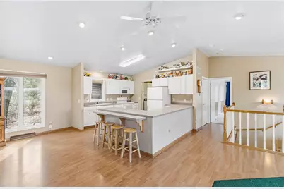 N6333 Suburban Heights Road, Pardeeville, WI 53954 - Photo 13