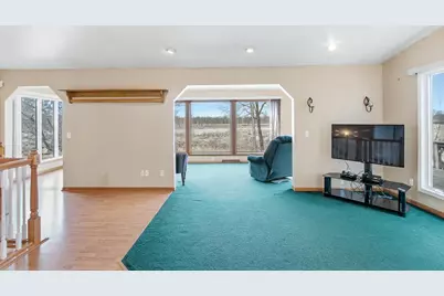 N6333 Suburban Heights Road, Pardeeville, WI 53954 - Photo 15