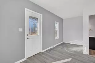 1025 10th St, Beloit, WI 53511 - Photo 7