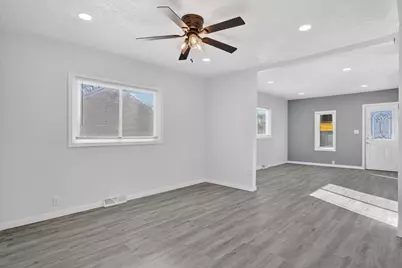 1025 10th Street, Beloit, WI 53511 - Photo 13