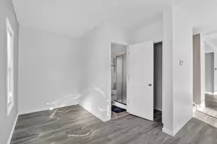 1025 10th St, Beloit, WI 53511 - Photo 33