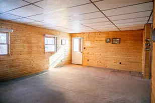 207 Spring St, Elroy, WI 53929 - Photo 13