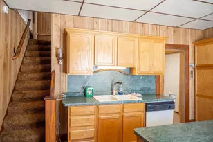 207 Spring St, Elroy, WI 53929 - Photo 27