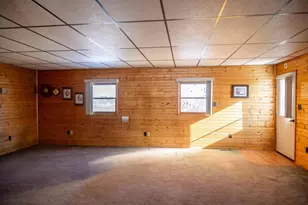 207 Spring St, Elroy, WI 53929 - Photo 23