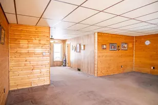 207 Spring St, Elroy, WI 53929 - Photo 11