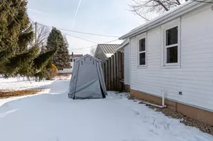 231 Hillyer St, Waupun, WI 53963 - Photo 37