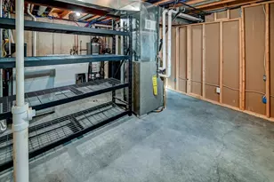 204 S Musket Ridge Dr, Sun Prairie, WI 53590 - Photo 43