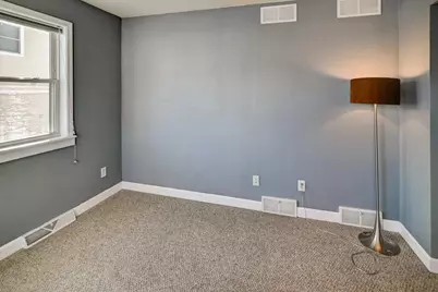 204 S Musket Ridge Drive, Sun Prairie, WI 53590 - Photo 9