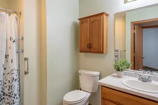 584 N Wisconsin St, Berlin, WI 54923 - Photo 33