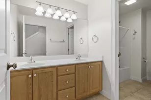 9106 Waterside St, Middleton, WI 53562 - Photo 29