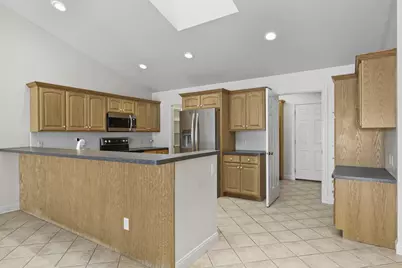 9106 Waterside Street, Middleton, WI 53562 - Photo 9