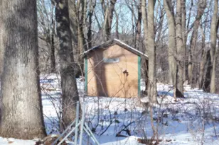 E2392 S Dutch Hollow Rd, La Valle, WI 53941 - Photo 5