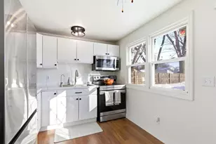 129 Walter St, Madison, WI 53714 - Photo 7