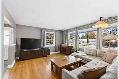 1606 Ellen Avenue, Madison, WI 53716 - Photo 5