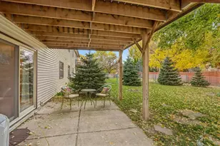 1006 S Division St, Waunakee, WI 53597 - Photo 41