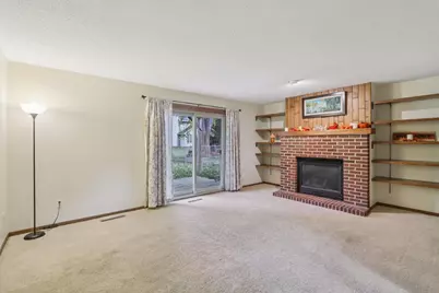 1006 S Division Street, Waunakee, WI 53597 - Photo 27