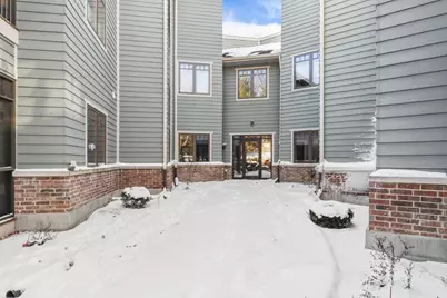 10 Glen Brook Way #109, Fitchburg, WI 53711 - Photo 7
