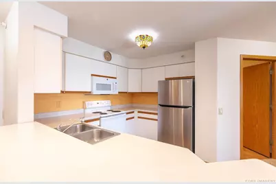 7203 Mid Town Road #305, Madison, WI 53719 - Photo 3