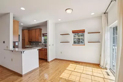 4025 Maple Grove Drive, Madison, WI 53719 - Photo 9