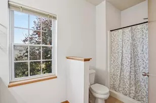 4025 Maple Grove Dr, Madison, WI 53719 - Photo 19