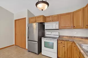 1010 Parkview Dr, Milton, WI 53563 - Photo 23