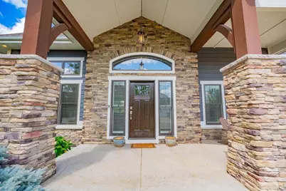 1105 Guinness Street, Waunakee, WI 53597 - Photo 5
