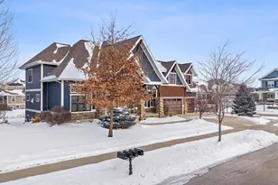 1105 Guinness St, Waunakee, WI 53597 - Photo 3