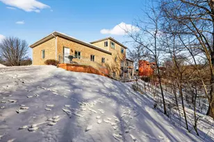 2150 Sunset Dr, Reedsburg, WI 53959 - Photo 7