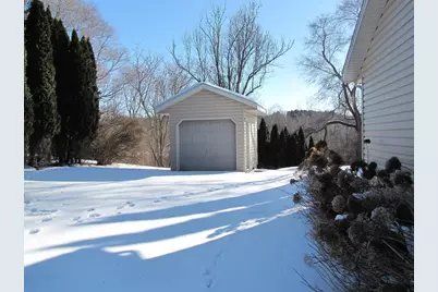 2338 E Pine Tree Court, Milton, WI 53563 - Photo 5