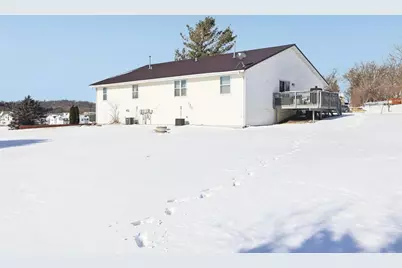 839 Kimseth Circle, Deerfield, WI 53531 - Photo 33