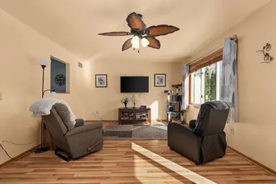 185 N Lexington Parkway, DeForest, WI 53532 - Photo 9