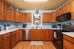 185 N Lexington Pkwy, DeForest, WI 53532 - Photo 15