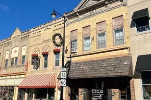 122 - 124 W James St, Columbus, WI 53925 - Photo 1