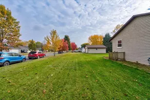 90 E Countryside Dr, Janesville, WI 53536 - Photo 45