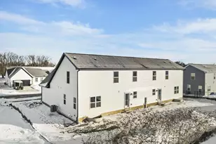 365 Lilac Ln, Stoughton, WI 53589 - Photo 29