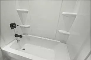 400 Orchid Ave, Stoughton, WI 53589 - Photo 19