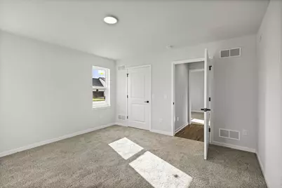 400 Orchid Avenue, Stoughton, WI 53589 - Photo 25