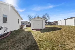 1127 Arthur Dr, Milton, WI 53563 - Photo 31