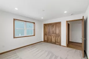 624 Roosevelt St, Baraboo, WI 53913 - Photo 13