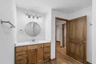624 Roosevelt St, Baraboo, WI 53913 - Photo 15