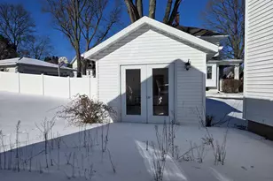 605 W Madison St, Lake Mills, WI 53551 - Photo 51