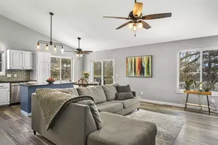 122 Copps Ave, Monona, WI 53716 - Photo 9