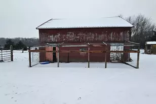 W6173 Meredith Rd, New Lisbon, WI 53950 - Photo 7